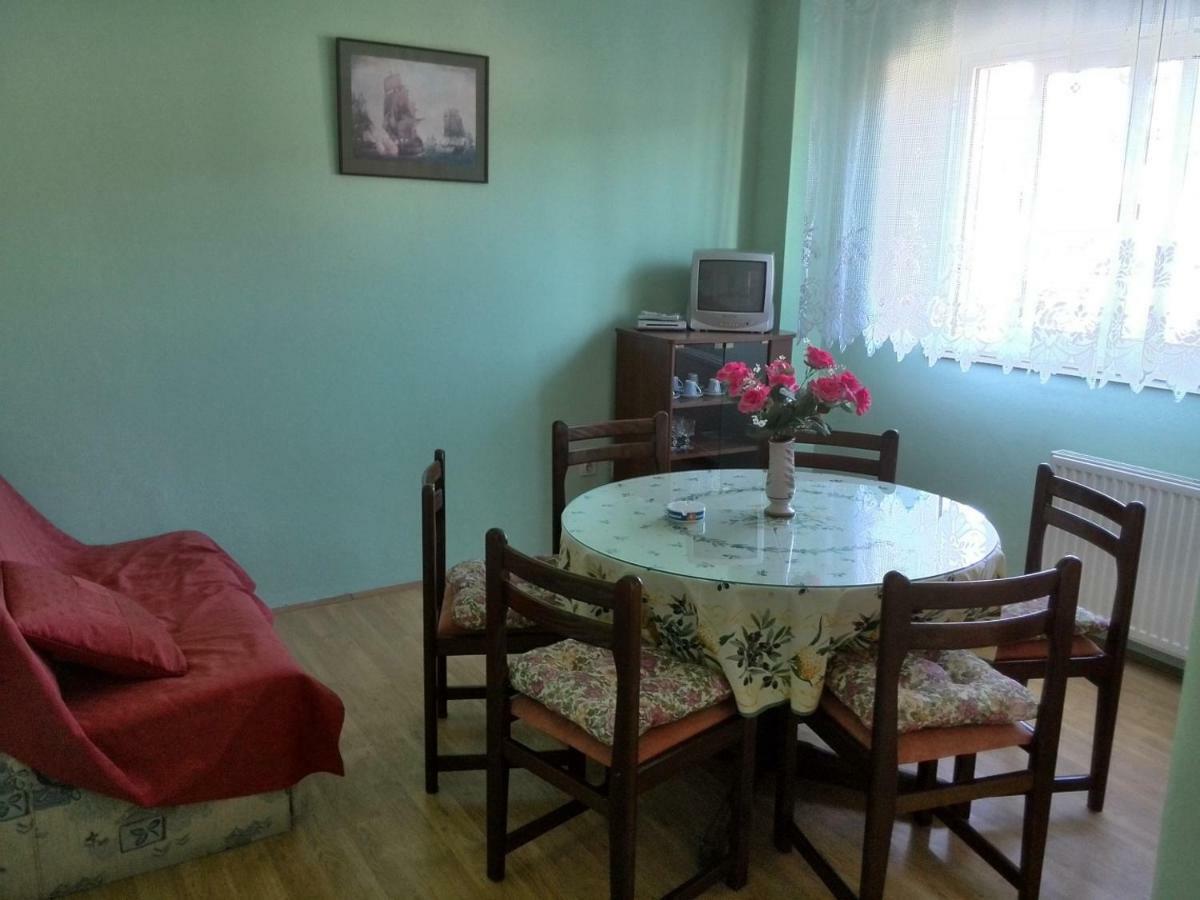 Kampor Apartments Экстерьер фото